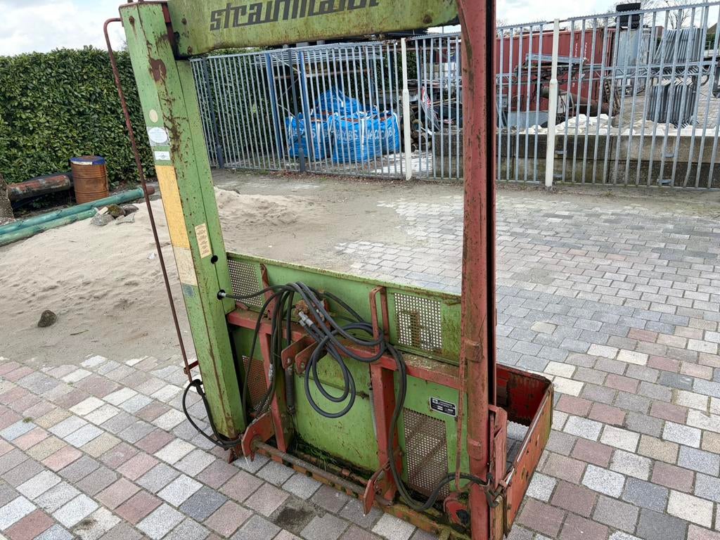 Kuilvoersnijder Strautman, 100 liter of meer, Ophalen of Verzenden, Zo goed als nieuw, Transportkar