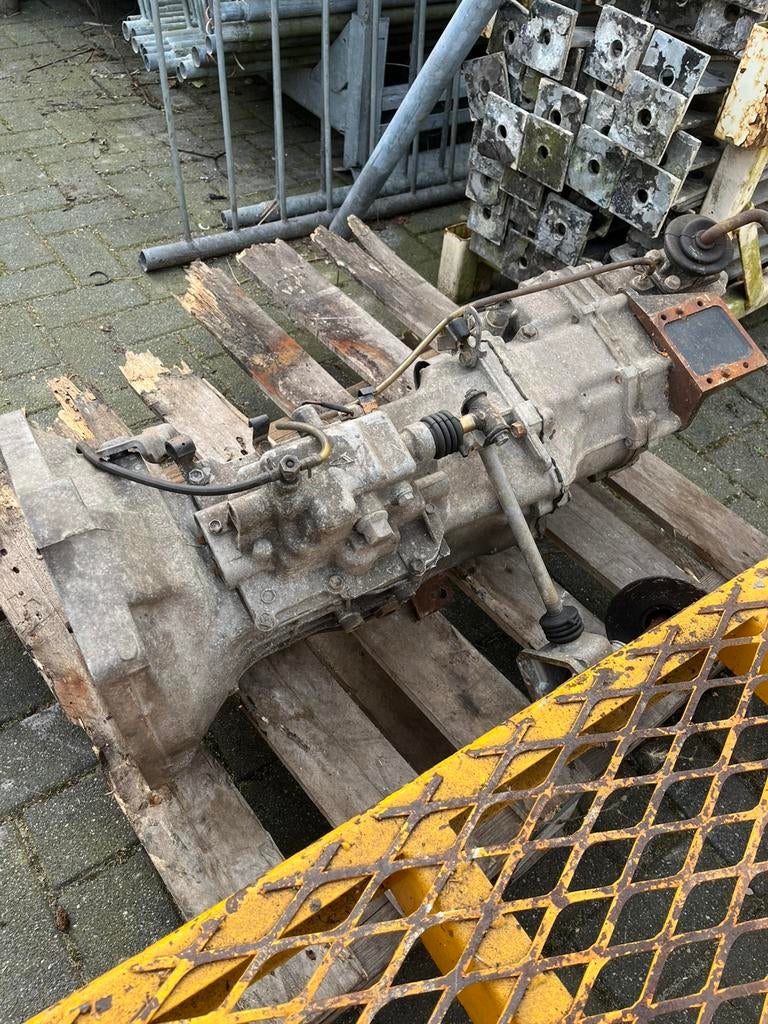 Versnellingsbak met lage gearing F300 feroza, Ophalen, Gebruikt, Daihatsu
