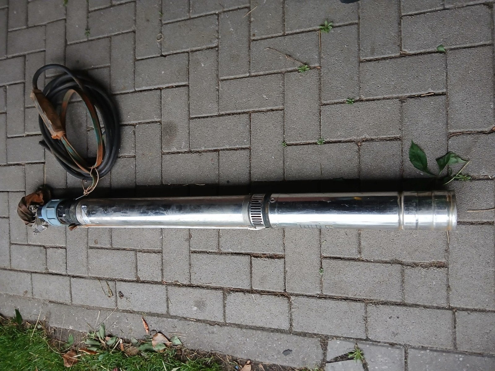 Bronpomp saer, Ophalen, Dompelpomp