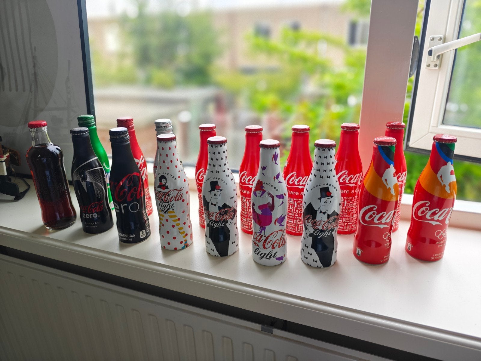 17x Coca-Cola Flesjes Collectors Item - Diverse Edities, Verzamelen, Ophalen, Zo goed als nieuw