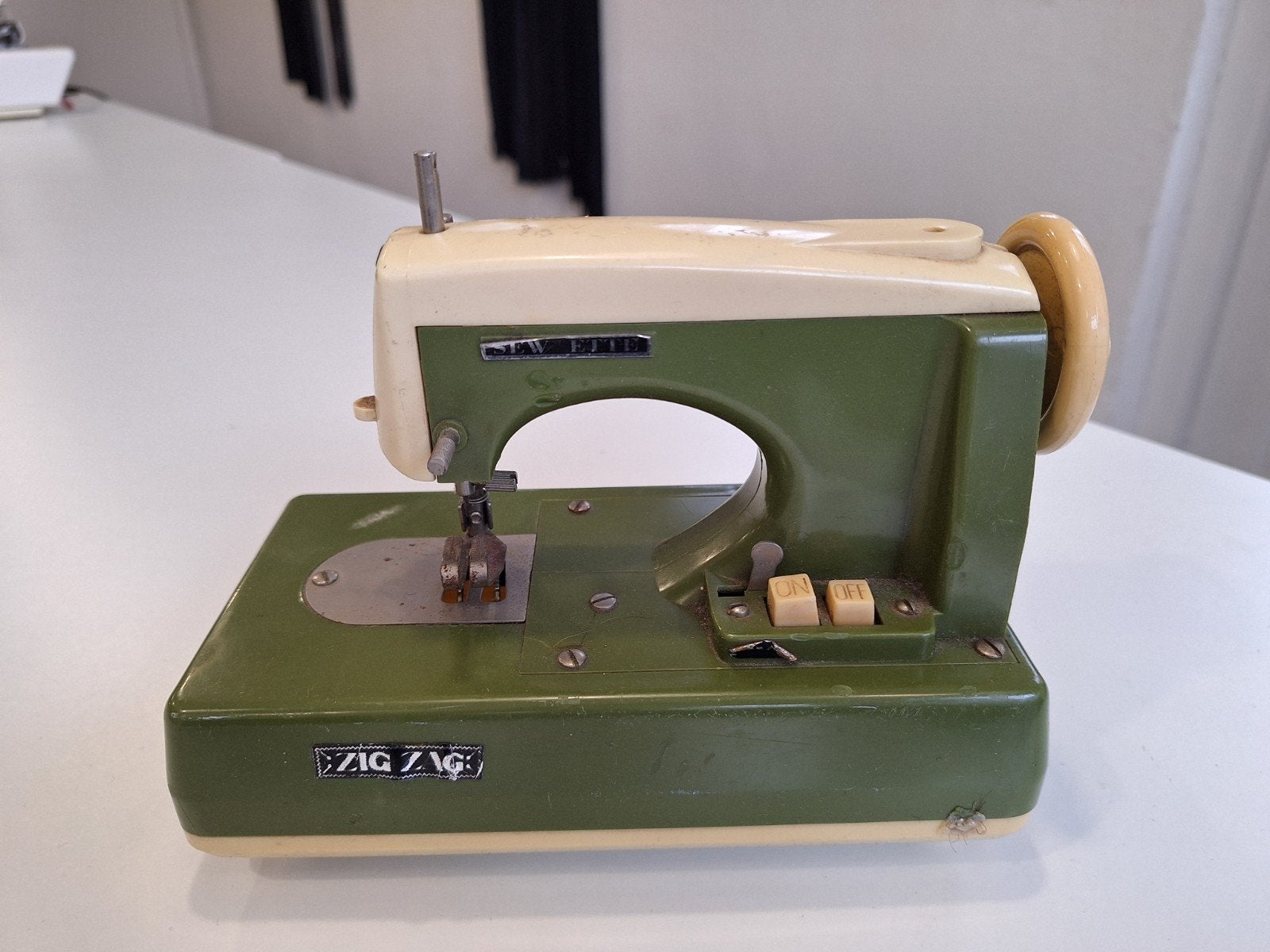 Oude kinder naaimachine Sew ette, Ophalen of Verzenden