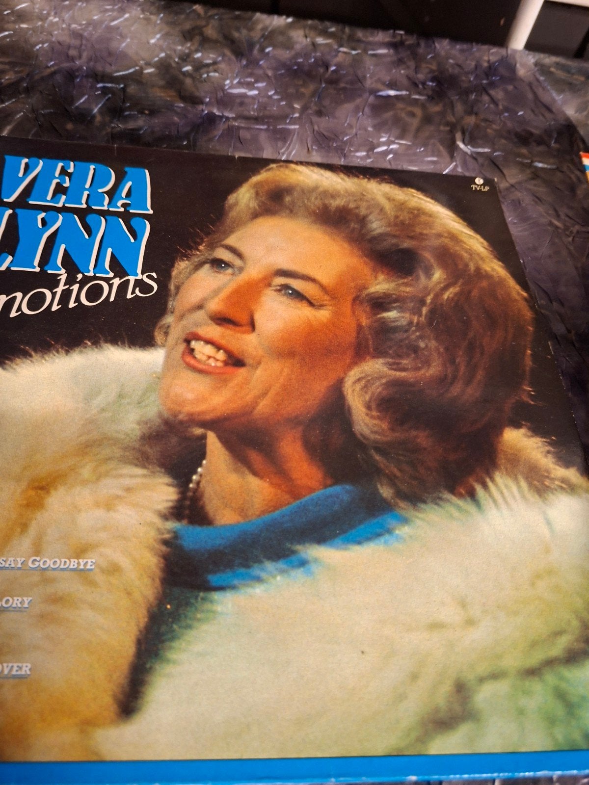 Vera Lynn - Emotions (LP), LP, Gebruikt, Pop, Ophalen of Verzenden