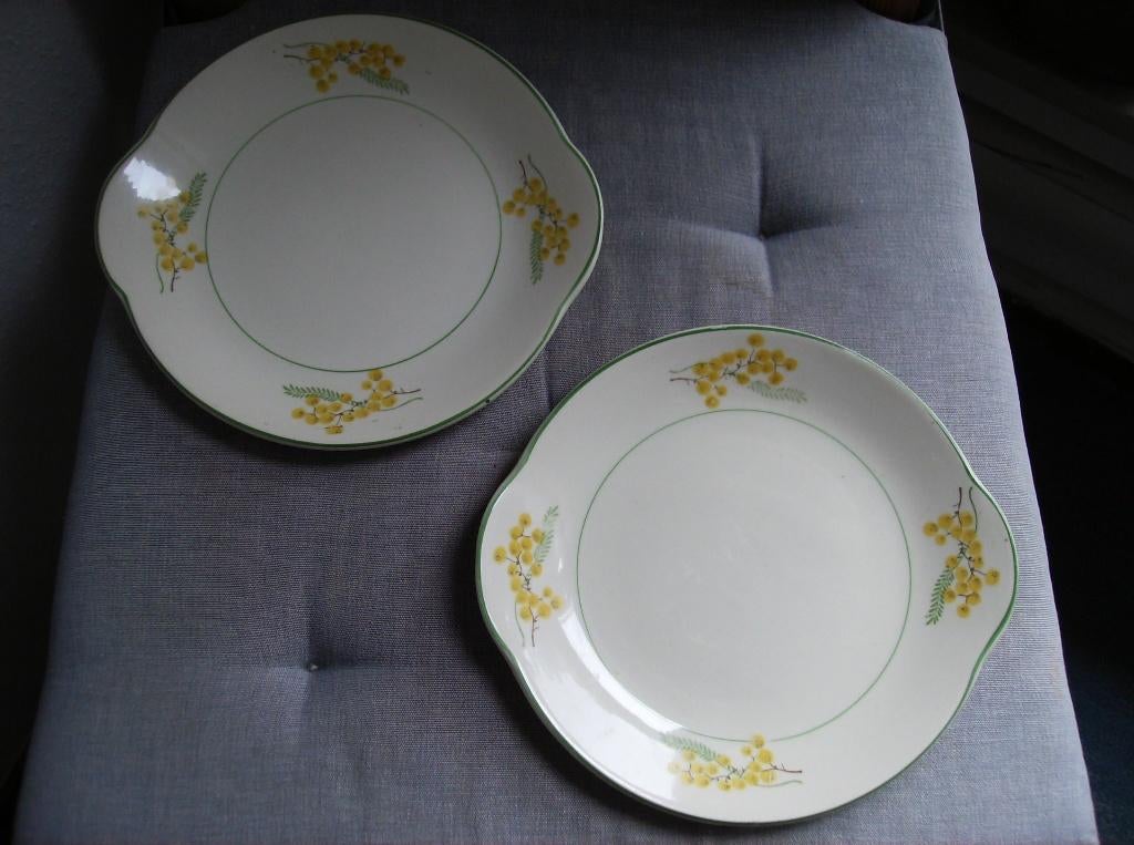 GOUDA PLATEEL BAKKERIJ, PLAZUID , 2 BORDJES, Ophalen of Verzenden