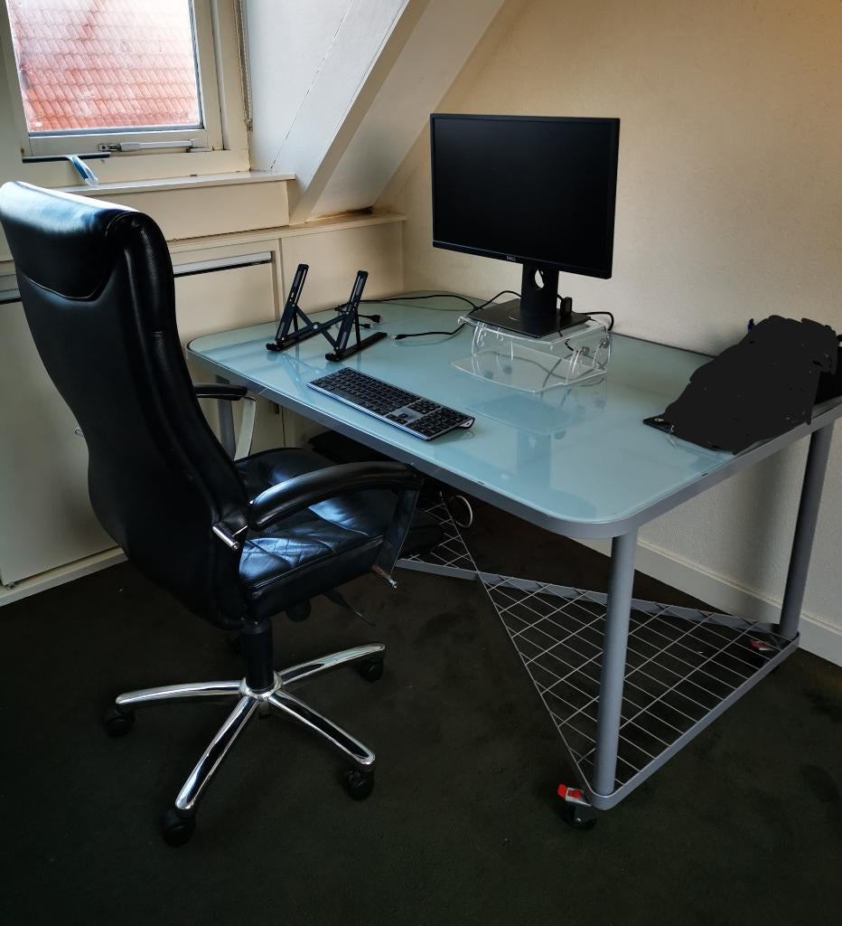 Bureau Gratis!!!, Ophalen, Gebruikt, IKEA, Computerbureau