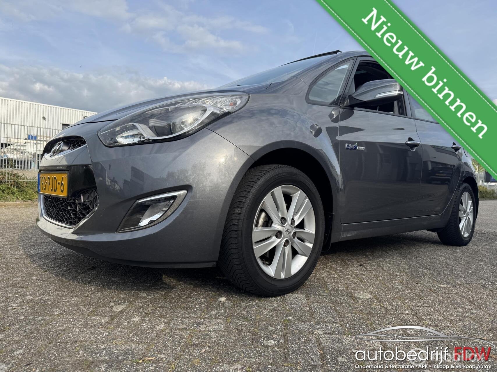 Hyundai ix20 1.4i/PANO DAK/CAMERA/AIRCO/TREKHAAK/LEER/NAP/, Voorwielaandrijving, Euro 5, Gebruikt, 4 cilinders