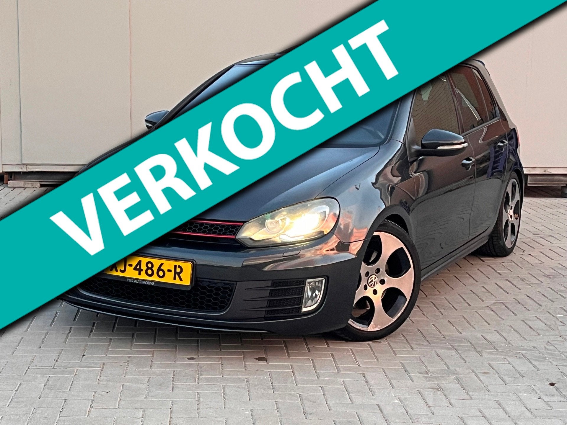 Volkswagen Golf 2.0 GTI DSG AUTOMAAT PANO SCHUIFDAK BOMVOL L, Voorwielaandrijving, Euro 5, Gebruikt, 4 cilinders