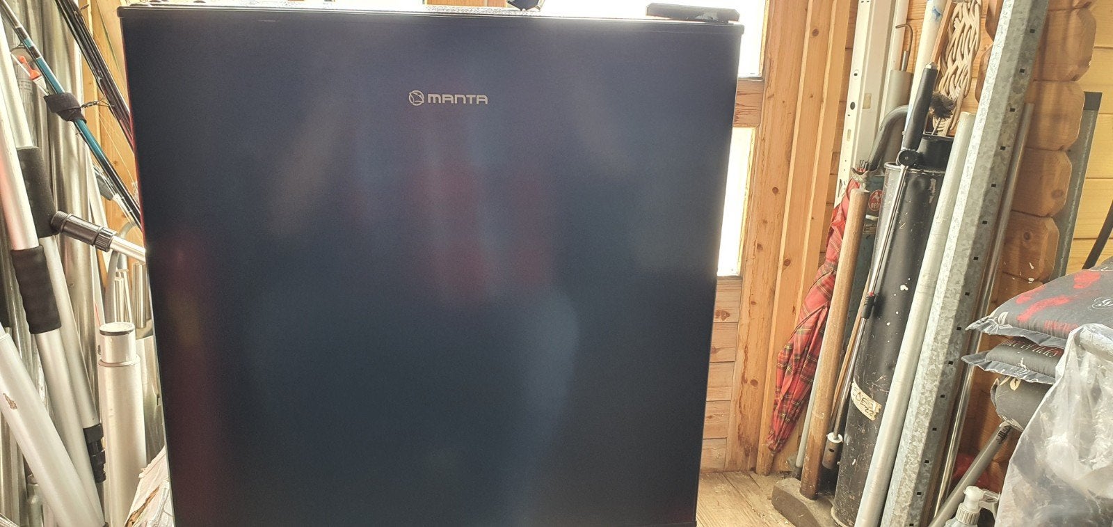 tekoop kompressor koelkast Manta, Witgoed en Apparatuur, Minder dan 75 liter, Ophalen of Verzenden, Met vriesvak, Minder dan 85 cm