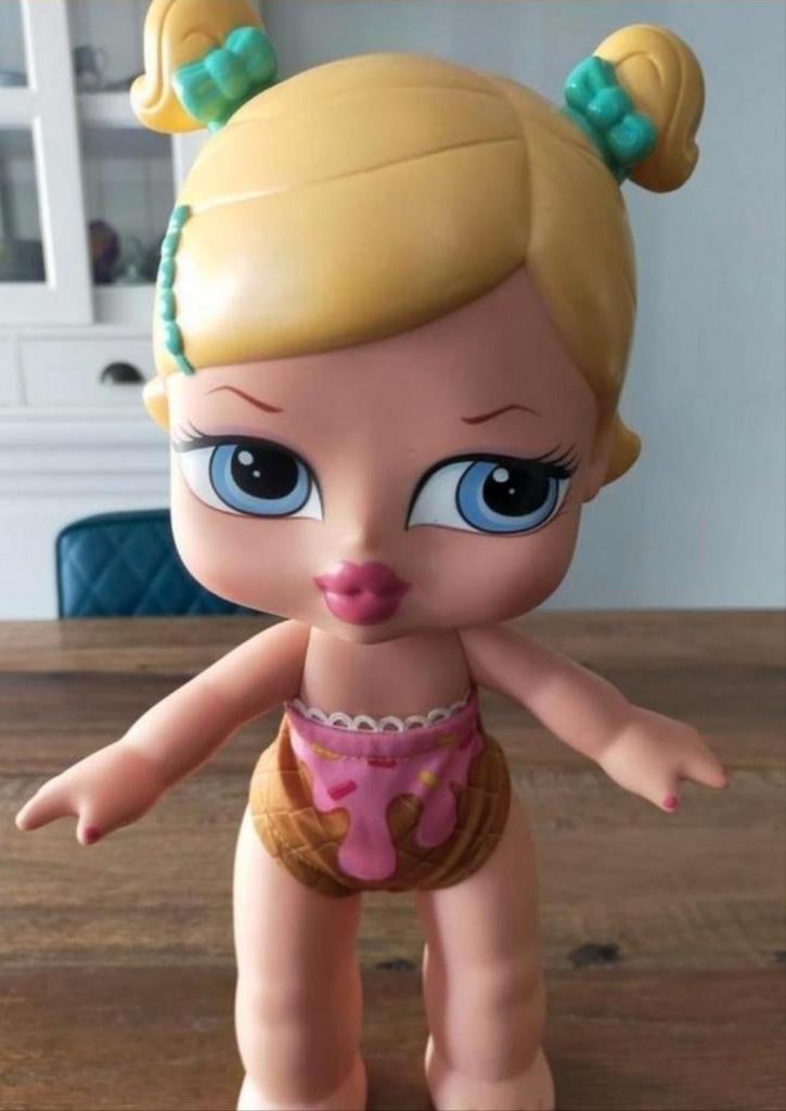 Bratz big babyz Blitz bathtime Cloe, Ophalen of Verzenden, Zo goed als nieuw