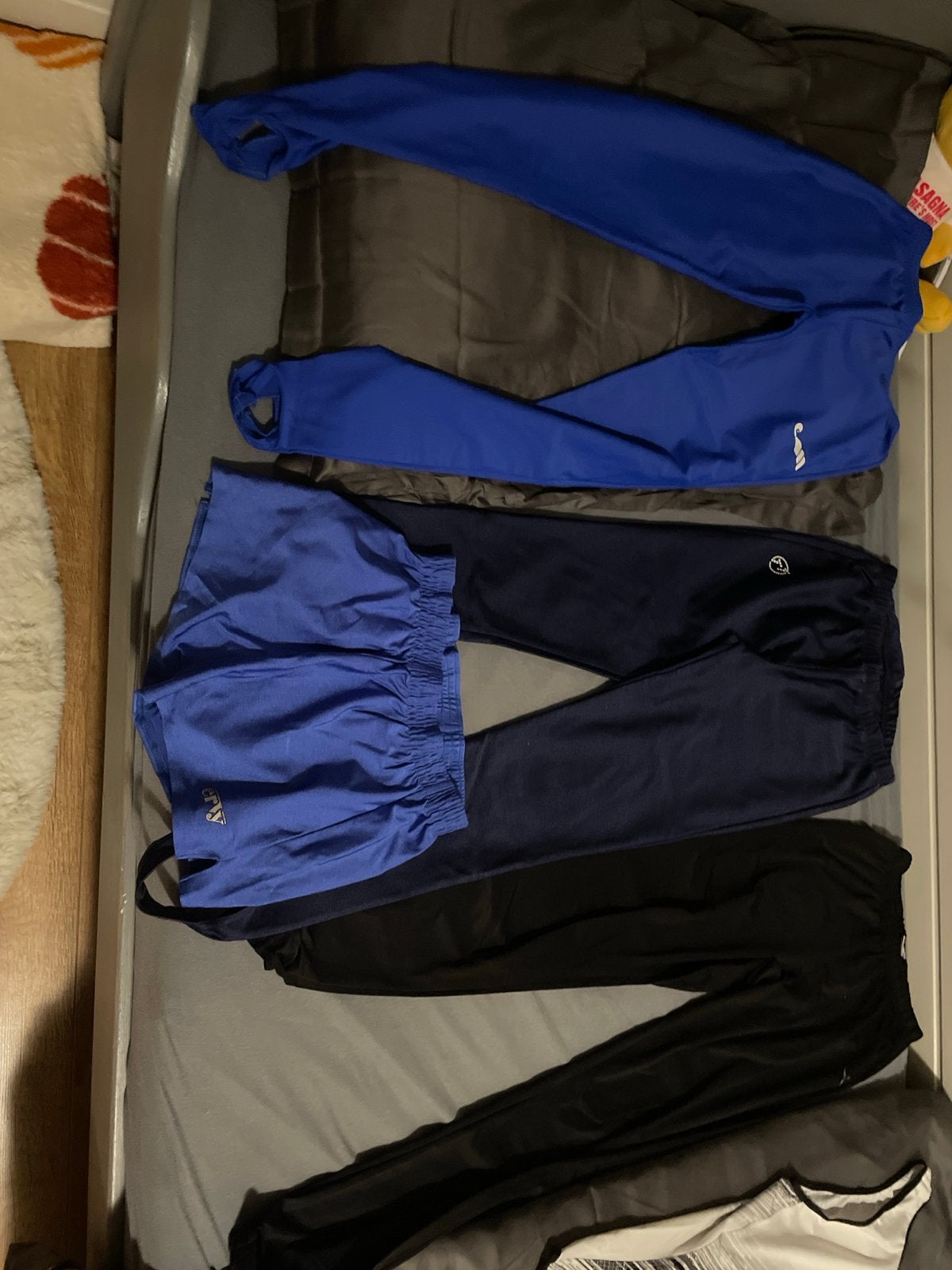 Sportkleding pakket: broeken, shorts en tops, Blauw, Ophalen, Maat 38/40 (M), Fitness of Aerobics