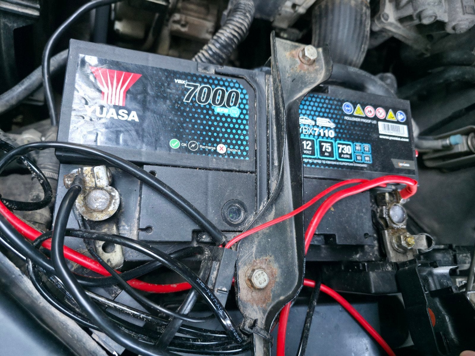 Een professionele monteur kan uw 12V- of 24V-autobatterij, Ophalen of Verzenden