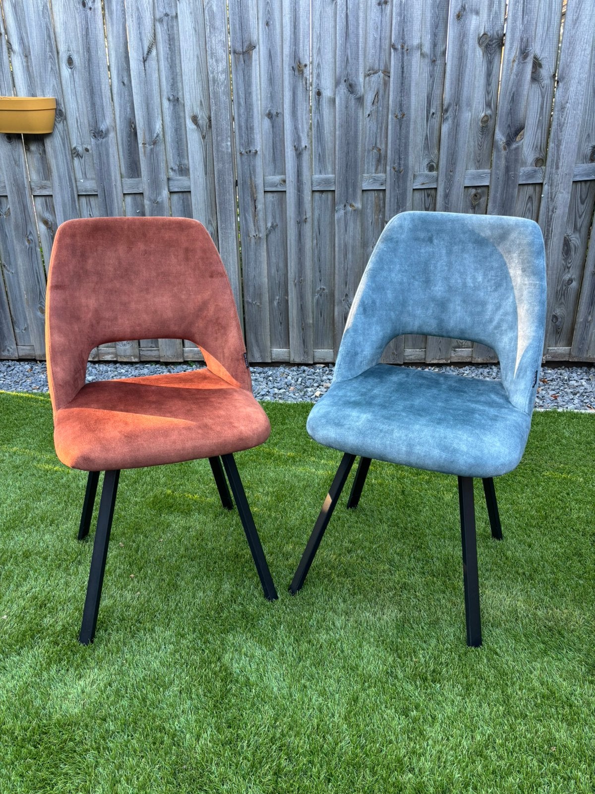 Eetkamerstoelen, Huis en Inrichting, Stoelen, Ophalen, Zo goed als nieuw, Overige kleuren, Twee