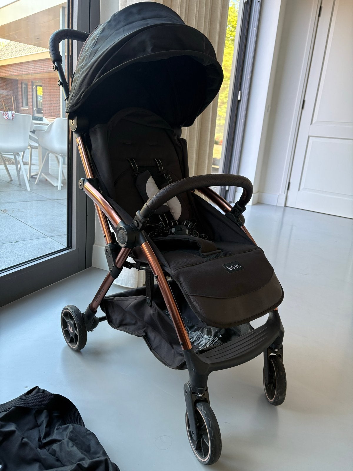 Leclerc Baby Influencer Buggy Zwart-Bruin Zo goed als nieuw, Kinderen en Baby's, Buggy's, Ophalen of Verzenden, Zo goed als nieuw