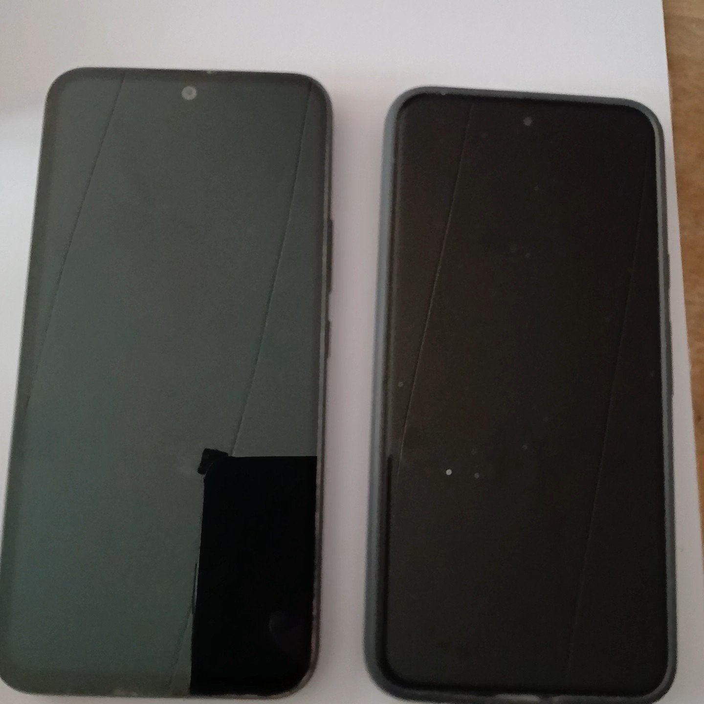 Samsung A54 en Google Pixel 8 - Zo goed als nieuw