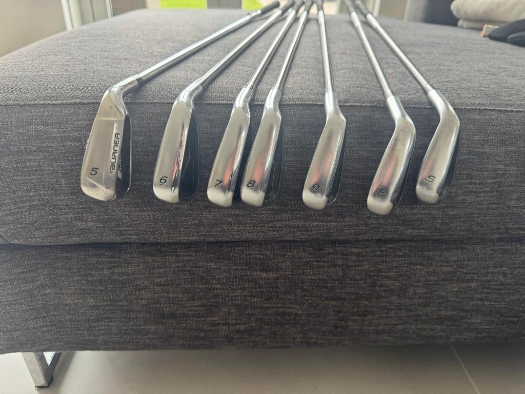 Taylormade R9 graphite set (S-6) + Burner 5 golfclub, Sport en Fitness, Golf, Gebruikt, Set, Overige merken, Ophalen