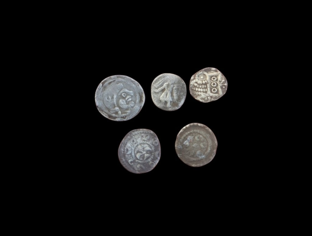 5 zilveren vroeg middeleeuwse denarius of mailles, Postzegels en Munten, Munten | Nederland, Vóór koninkrijk, Zilver, Overige waardes
