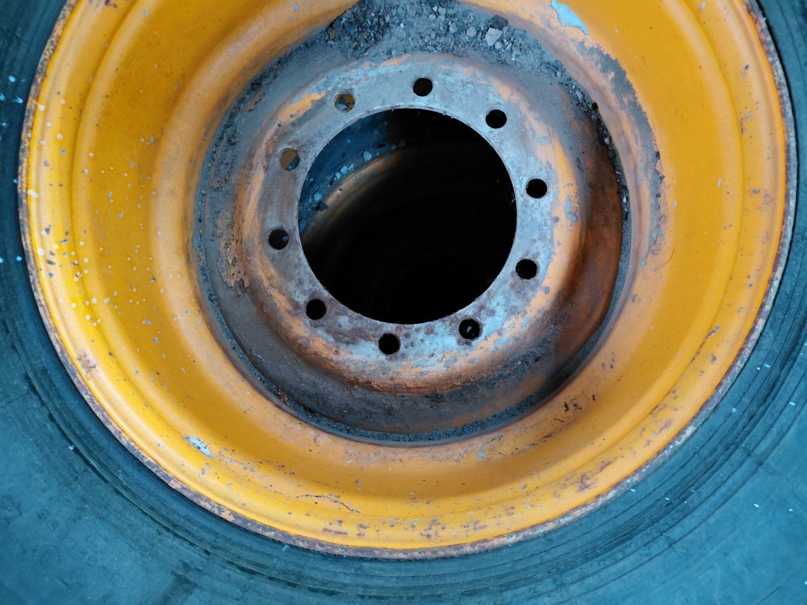 Banden plus velg, Ophalen
