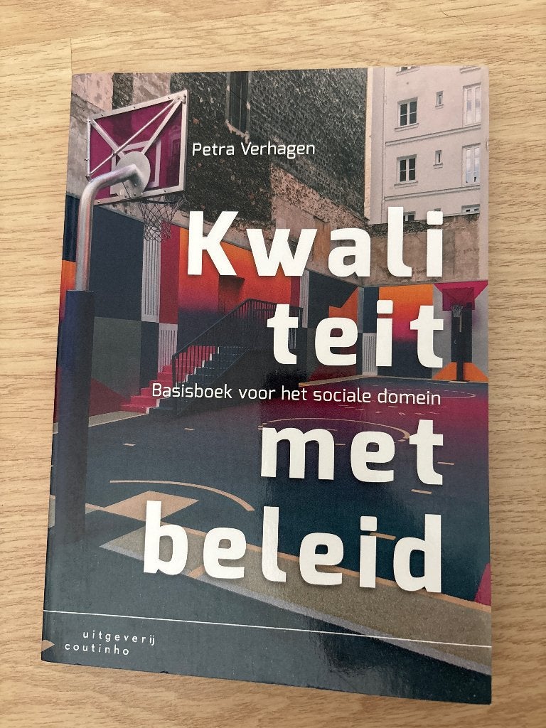 Kwaliteit met beleid, Zo goed als nieuw, Overige onderwerpen, Uitgeverij Coutinho, Ophalen of Verzenden