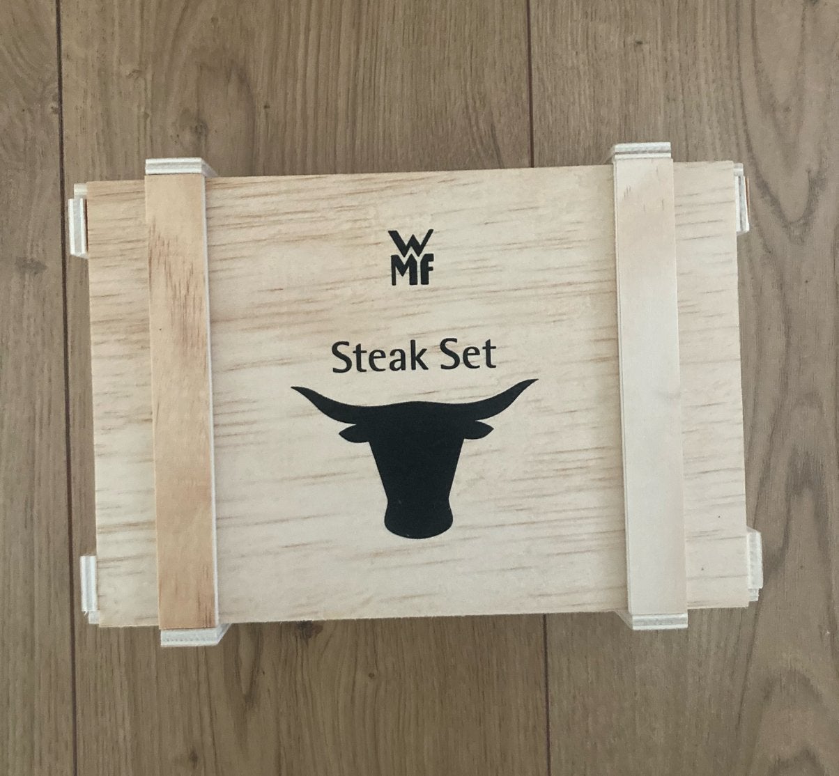 Nieuw WMF Nuova 6 persoons, 12 delig steak bestek, Ophalen of Verzenden, Nieuw, Bestekset