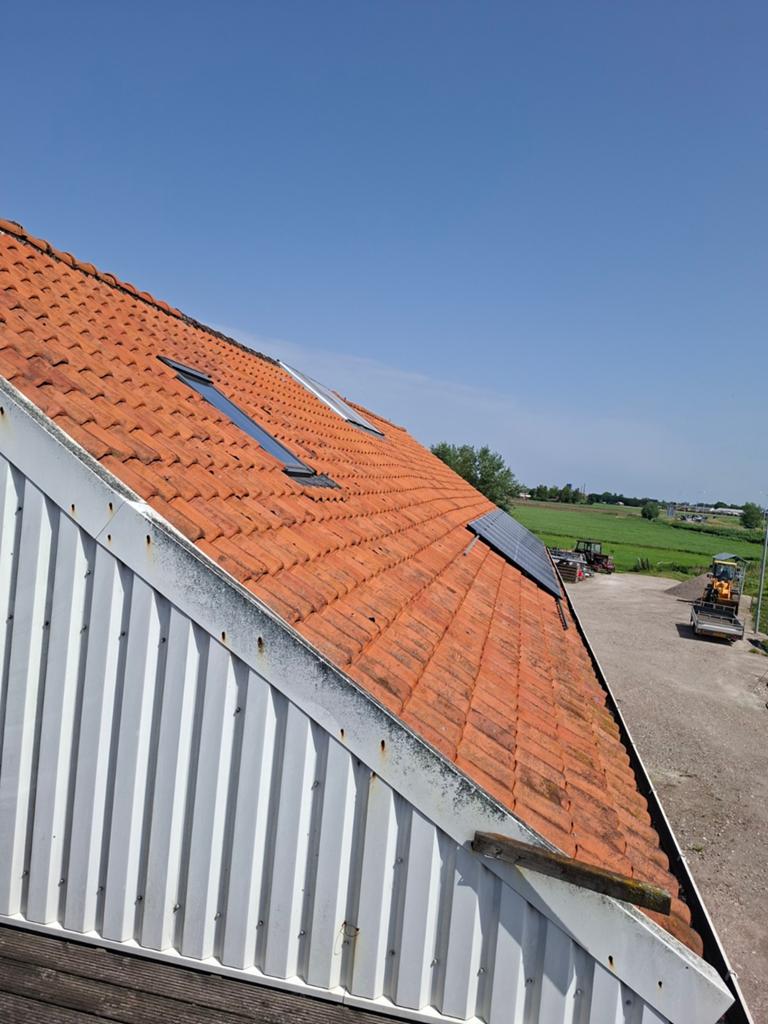 Gratis Dakpannen, Gebruikt, Steen of Klei, Ophalen of Verzenden, 15 m² of meer