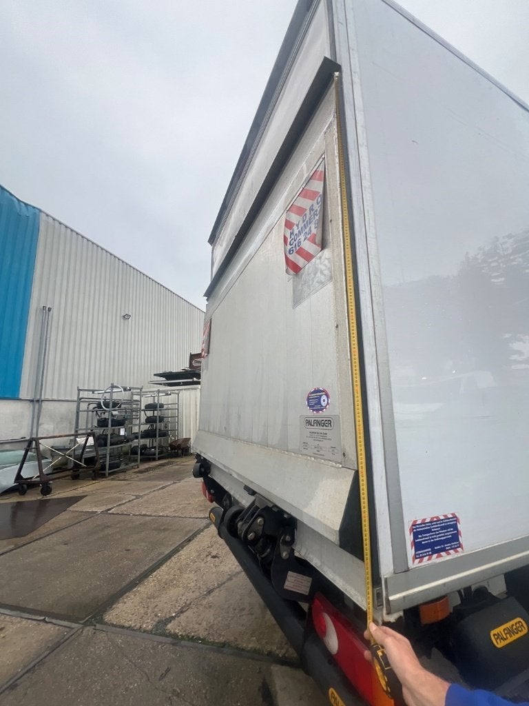 Palfinger laadklep voor bestelwagen/vrachtwagen, Auto-onderdelen, Ophalen, Gebruikt, Renault