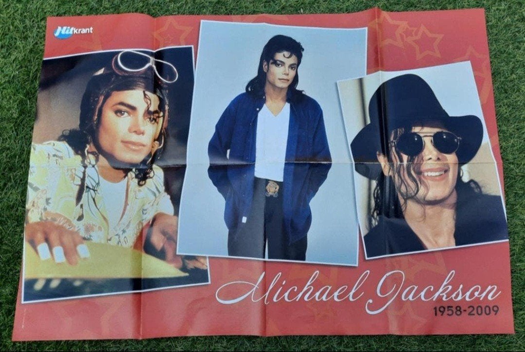 Grote Poster Hitkrant 2009 Michael Jackson / Miley Cyrus, Ophalen of Verzenden, Gebruikt, A1 t/m A3, Muziek
