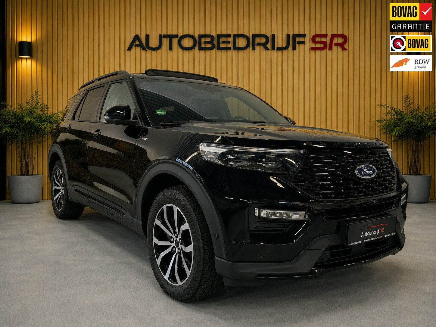 Ford Explorer 3.0 V6 EcoBoost PHEV ST-Line Pano! Memory! Mas, Automaat, Dealer onderhouden, Gebruikt, Zwart