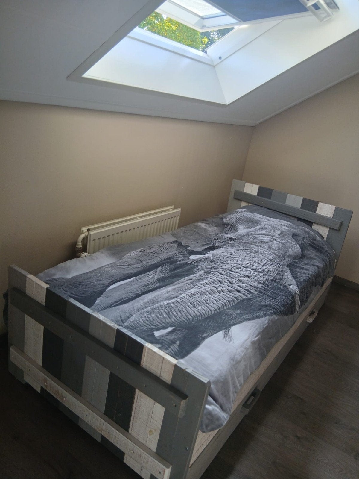 Bed 1-persoons, Ophalen, Gebruikt, 90 cm, Eenpersoons