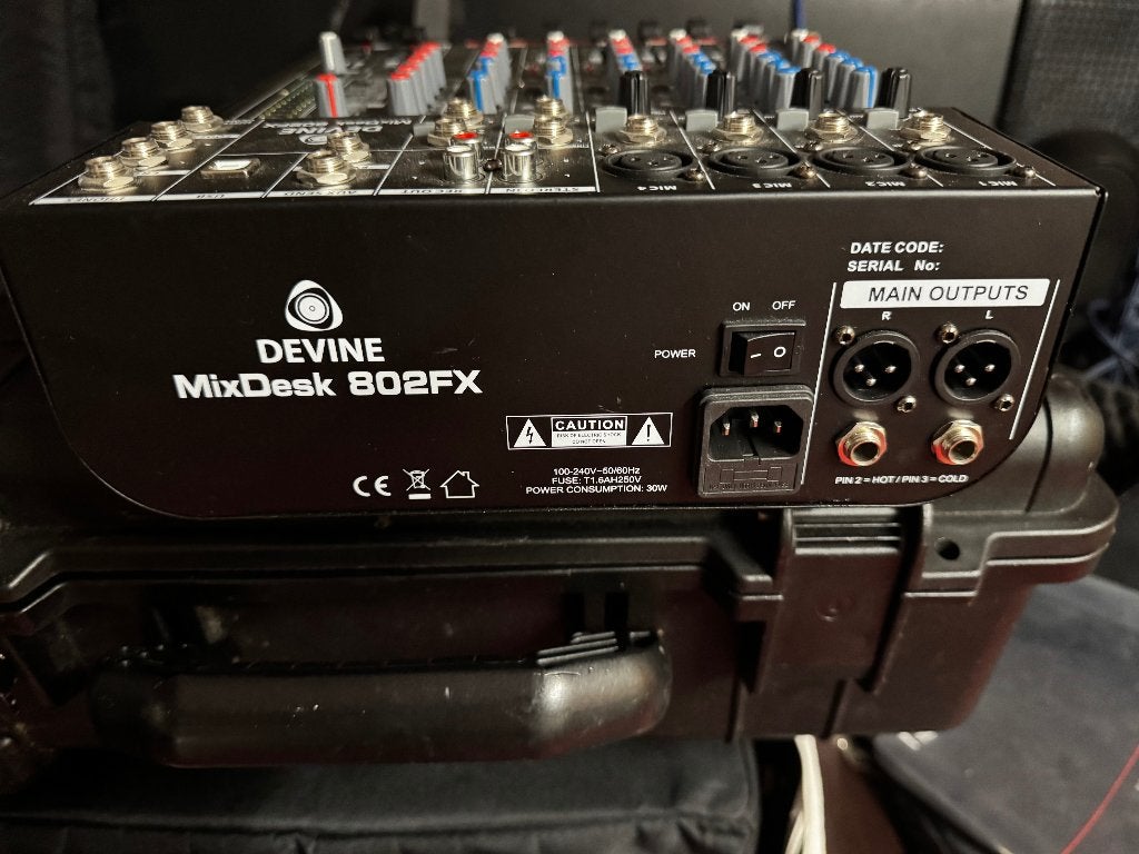 Devine mengpaneel Mixdesk 802FX, Ophalen of Verzenden, Zo goed als nieuw, 5 tot 10 kanalen, Microfooningang
