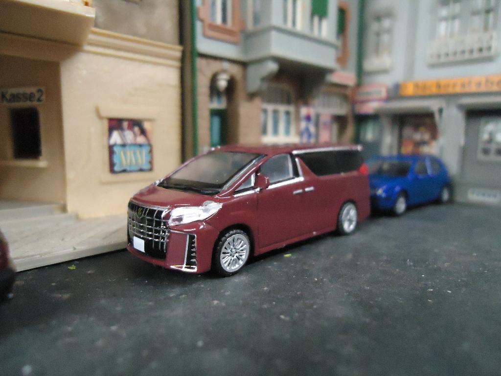 Toyota Alphard VIP Shuttle bordeaux-rood, Ophalen of Verzenden, Zo goed als nieuw, Auto, Overige merken