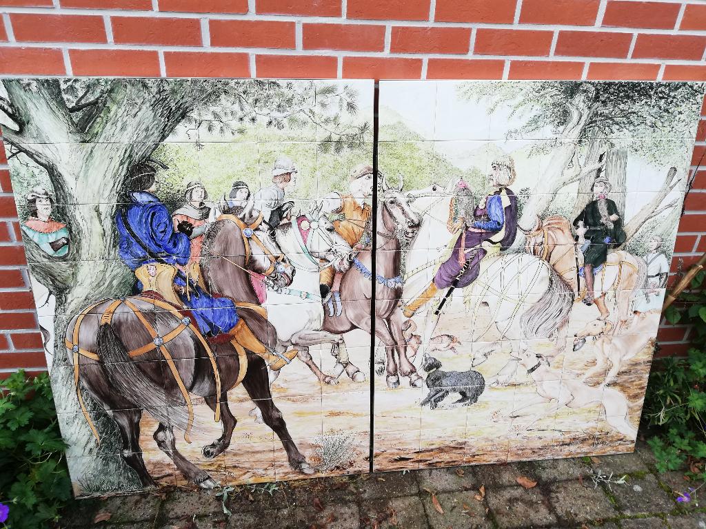 122hx183br Tegelpaneel de gevangenneming van Floris V, Ophalen, 122 cm, Steen/keramiek, Zo goed als nieuw