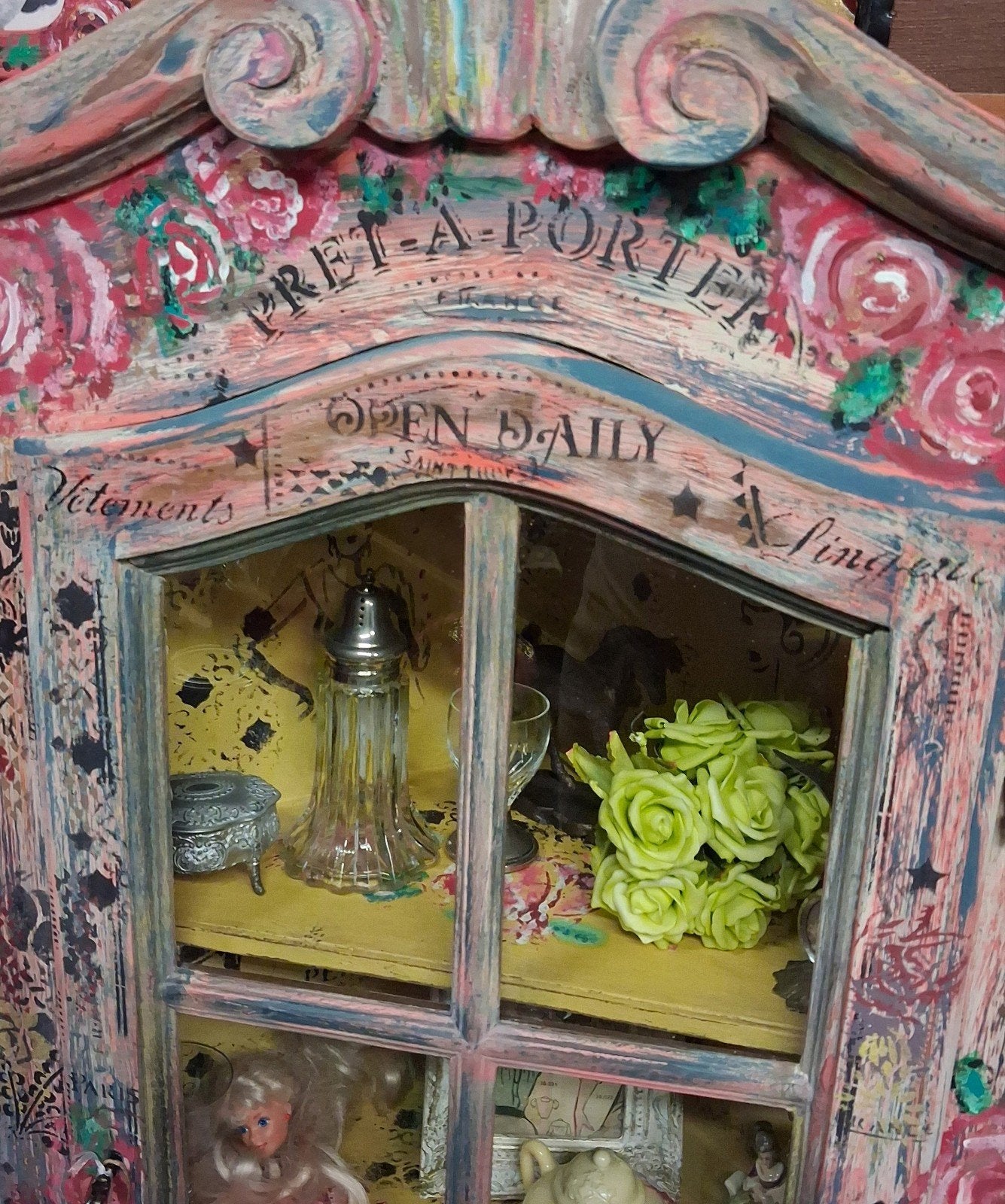 Foto 6 van Shabby/Frans/Boho/Vitrinekastje/Kastje