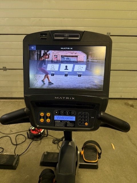 Matrix R7XE Recumbent bike, Ophalen, Overige materialen, Zo goed als nieuw, Benen