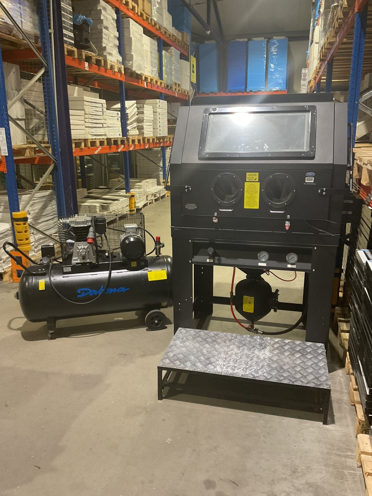 Straalset - compressor 270L - straalcabine 990l NU VOOR, Ophalen