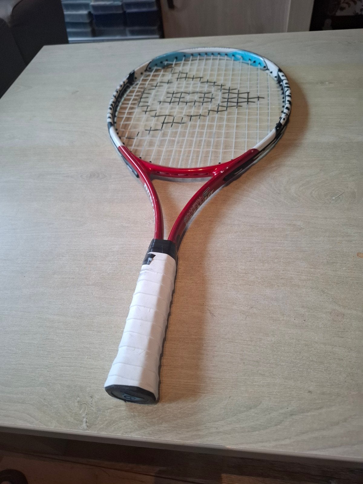Dunlop tennisracket - Gebruikt, goede staat 23 inch, Dunlop Sports, Info@dunlopsports.com, Ophalen of Verzenden, Racket