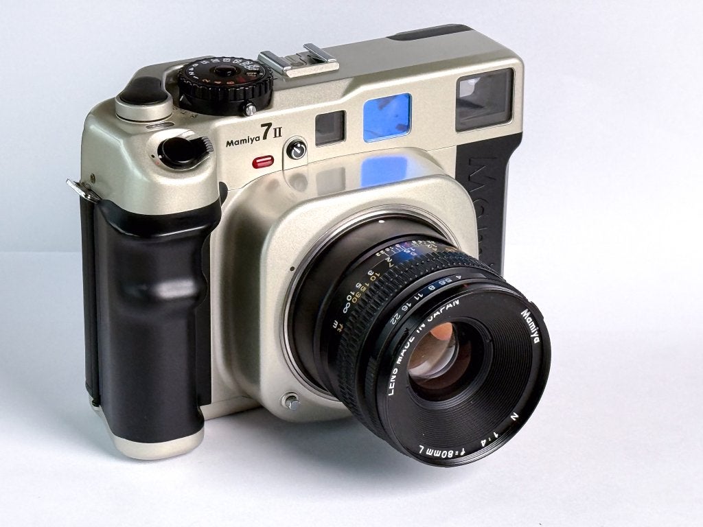 Mamiya 7 II Champagne (gold edition) + 80mm f/4 lens, Audio, Tv en Foto, Ophalen of Verzenden, Zo goed als nieuw, Spiegelreflex