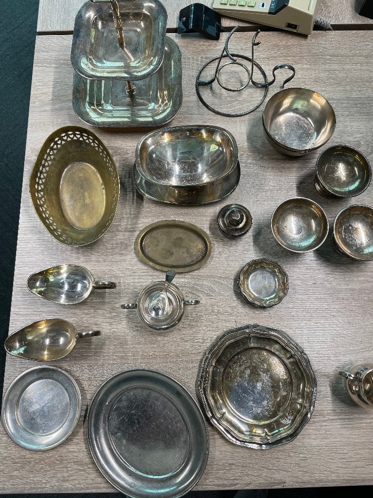 Diverse zilveren en verzilverde schalen, sauskom etc, Antiek en Kunst, Ophalen of Verzenden, Zilver