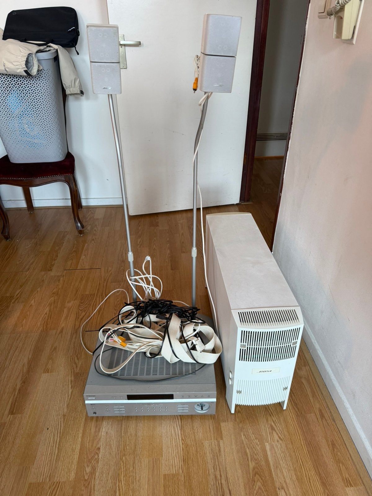 Sony STR-DE197 receiver + Bose speakerset (subwoofer), Gebruikt, 70 watt of meer, 5.1-systeem, Overige spelers