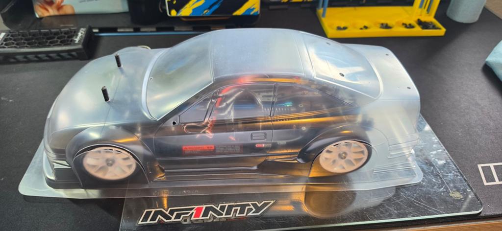 Tamiya TT02 met nieuwe Opel Calibra body en Carson set, Elektro, Ophalen of Verzenden, Zo goed als nieuw, Schaal 1:10
