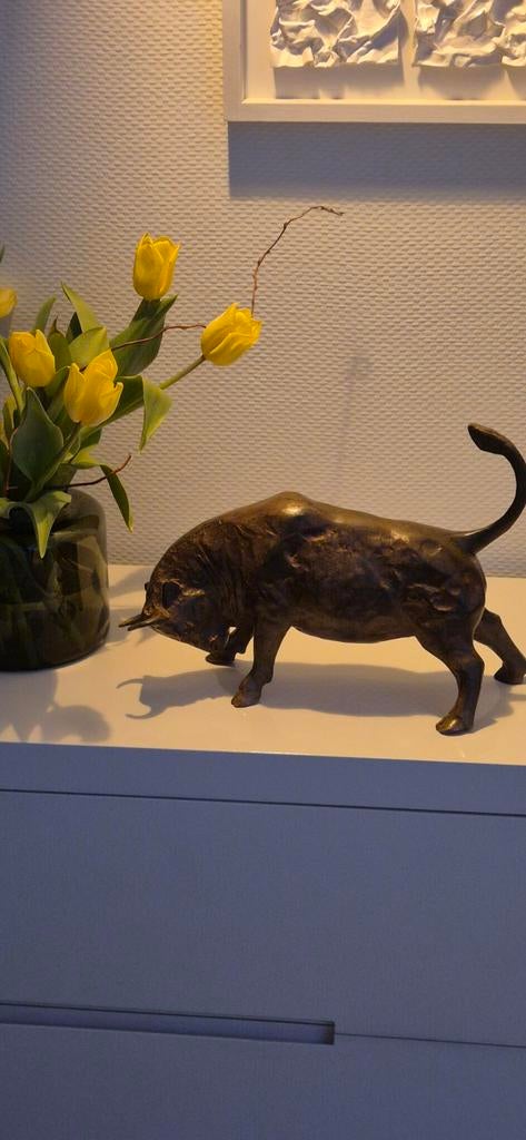 Stier brons Pierre Chenet, eind 20e eeuw, Ophalen