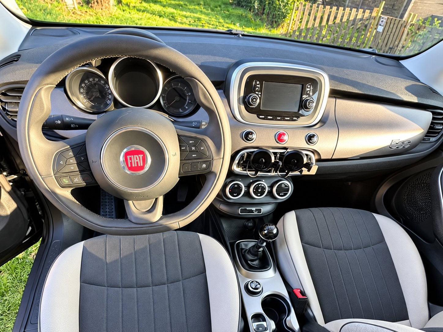 ‼️FIAT 500X 1.4 TURBO 16V 140PK MULTIAR BJ2015 NIEUWSTAAT‼️, Auto's, Voorwielaandrijving, Dealer onderhouden, 4 cilinders, Bruin