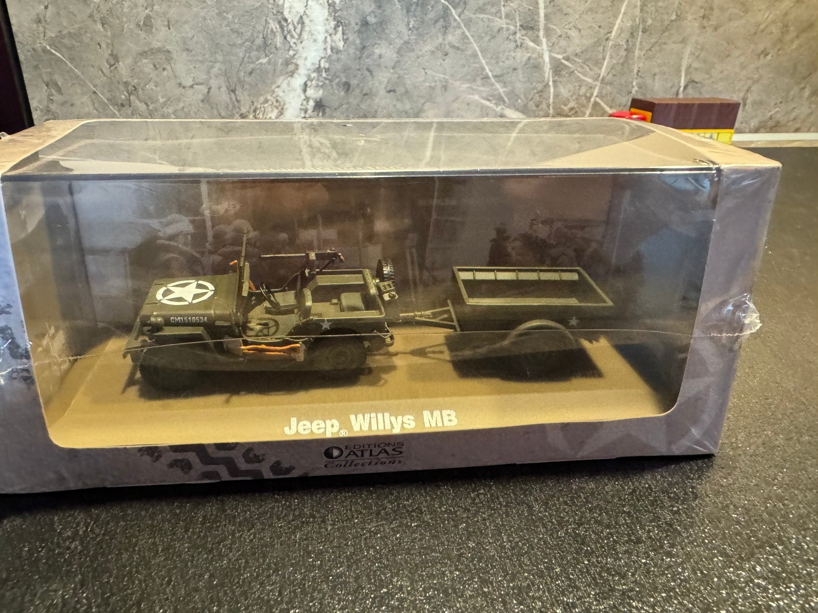 Editions Atlas – Jeep Willys MB met Aanhanger 1:43 (NIEUW, Hobby en Vrije tijd, Ophalen of Verzenden, Zo goed als nieuw, Overige merken