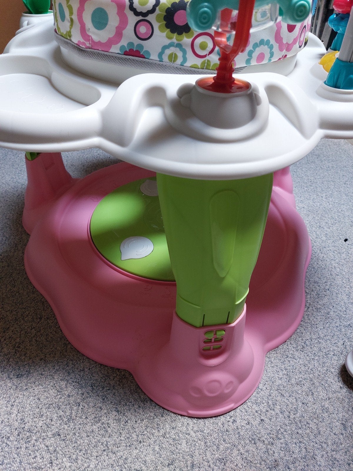 Baby bouncer en loopstoeltje   10 euro per item, Ophalen, Gebruikt