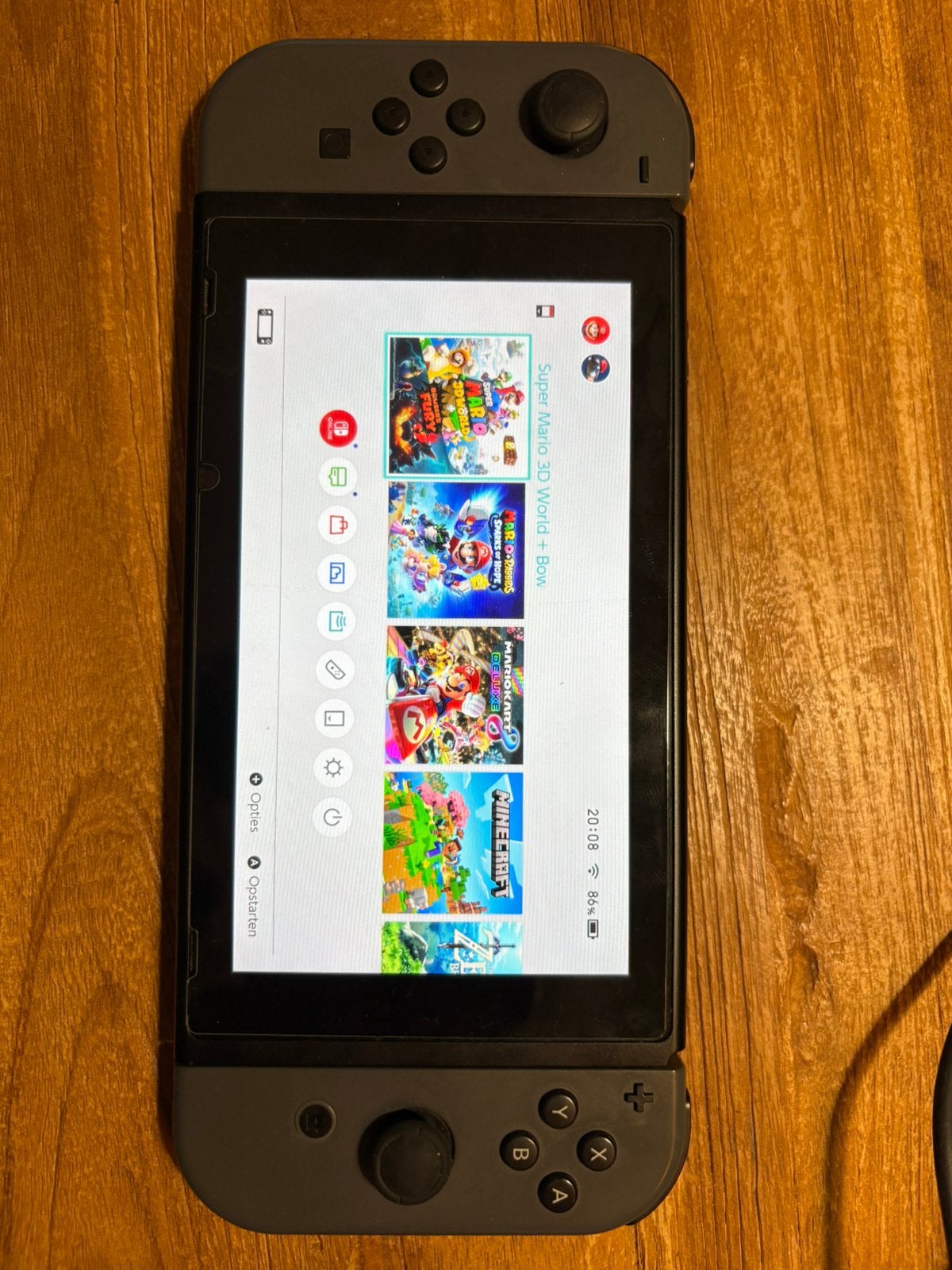 Nintendo Switch (gebruikt) met spellen en accessoires, Met 2 controllers, Ophalen of Verzenden, Switch Original, Gebruikt