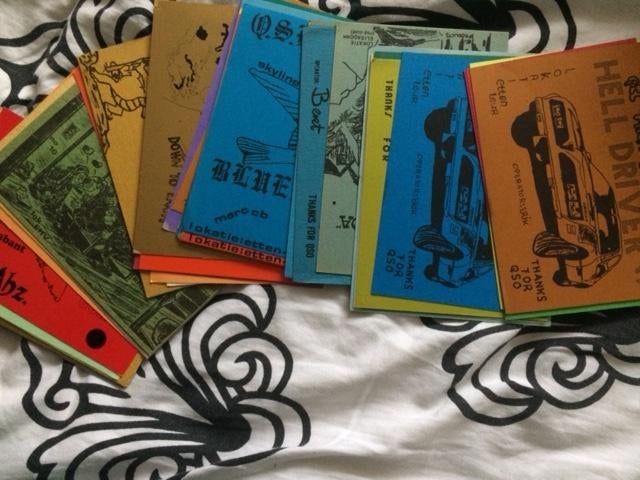 ong. 50 kaarten van piratenzenders jaren 70/80, Verzamelen, Muziek, Artiesten en Beroemdheden, Ophalen of Verzenden, Zo goed als nieuw