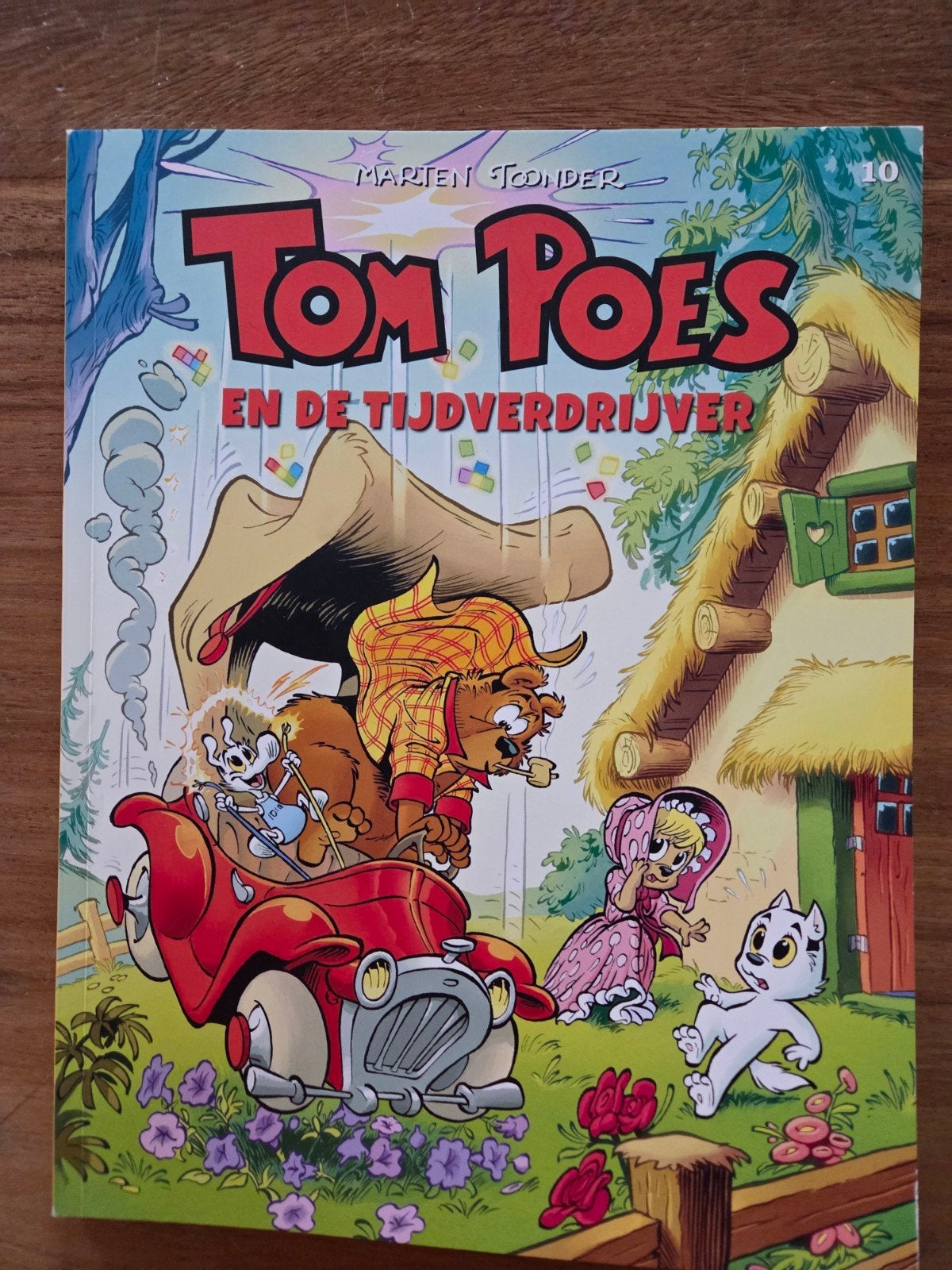 Tom poes  wielergek  grafzerk  g rafzerk, Eén stripboek, Ophalen of Verzenden, Zo goed als nieuw