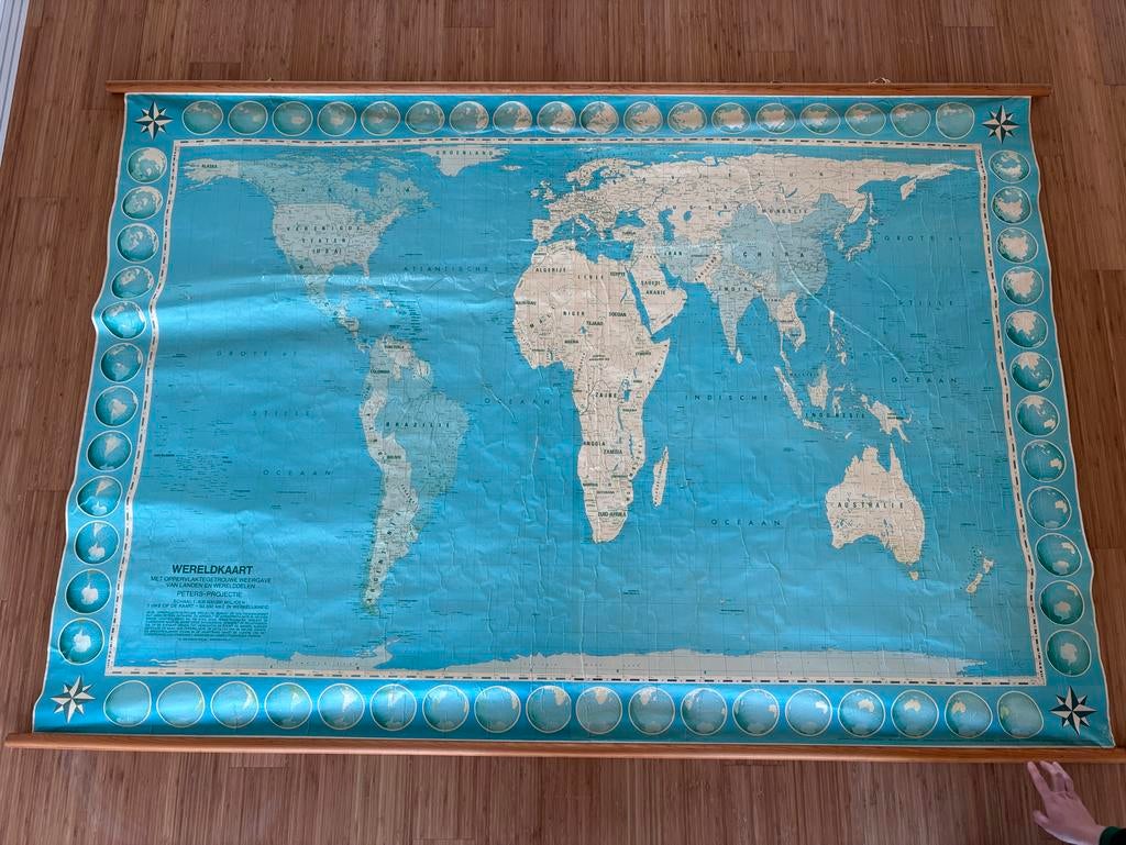 Grote oude wereldkaart kaart houten balk vintage school wand, Landkaart, 1800 tot 2000, Wereld, Ophalen