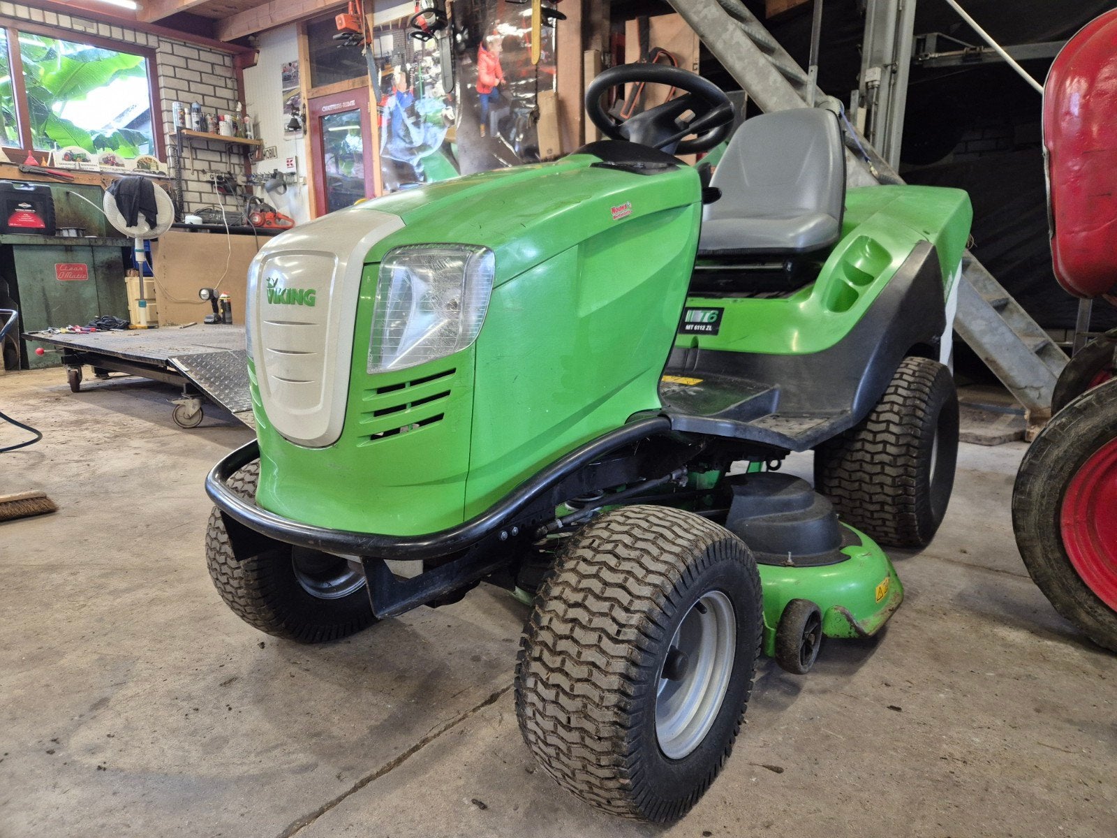 Dikke Viking MT6112ZL met 2-cylinder B&S, Ophalen, Elektrische starter, 90 tot 120 cm, Gebruikt