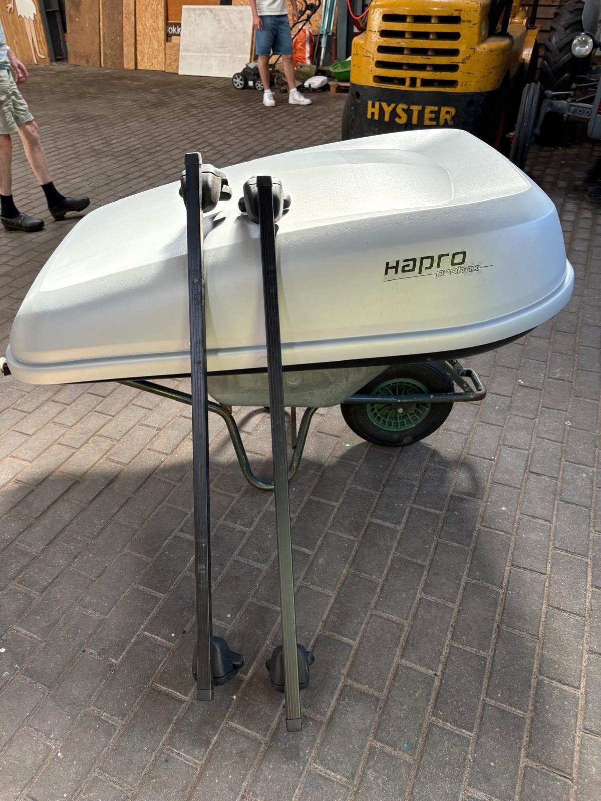 Hapro Probox dakkoffer met dakdragers, Auto diversen, Ophalen of Verzenden, Gebruikt