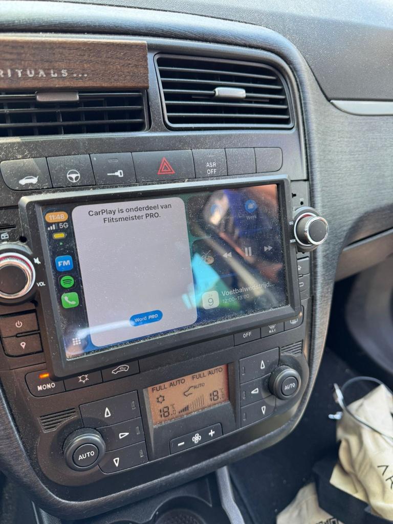 Autoradio voor Fiat Grande Punto 2007 Carplay/Android Auto, Auto diversen, Autoradio's, Ophalen of Verzenden, Zo goed als nieuw