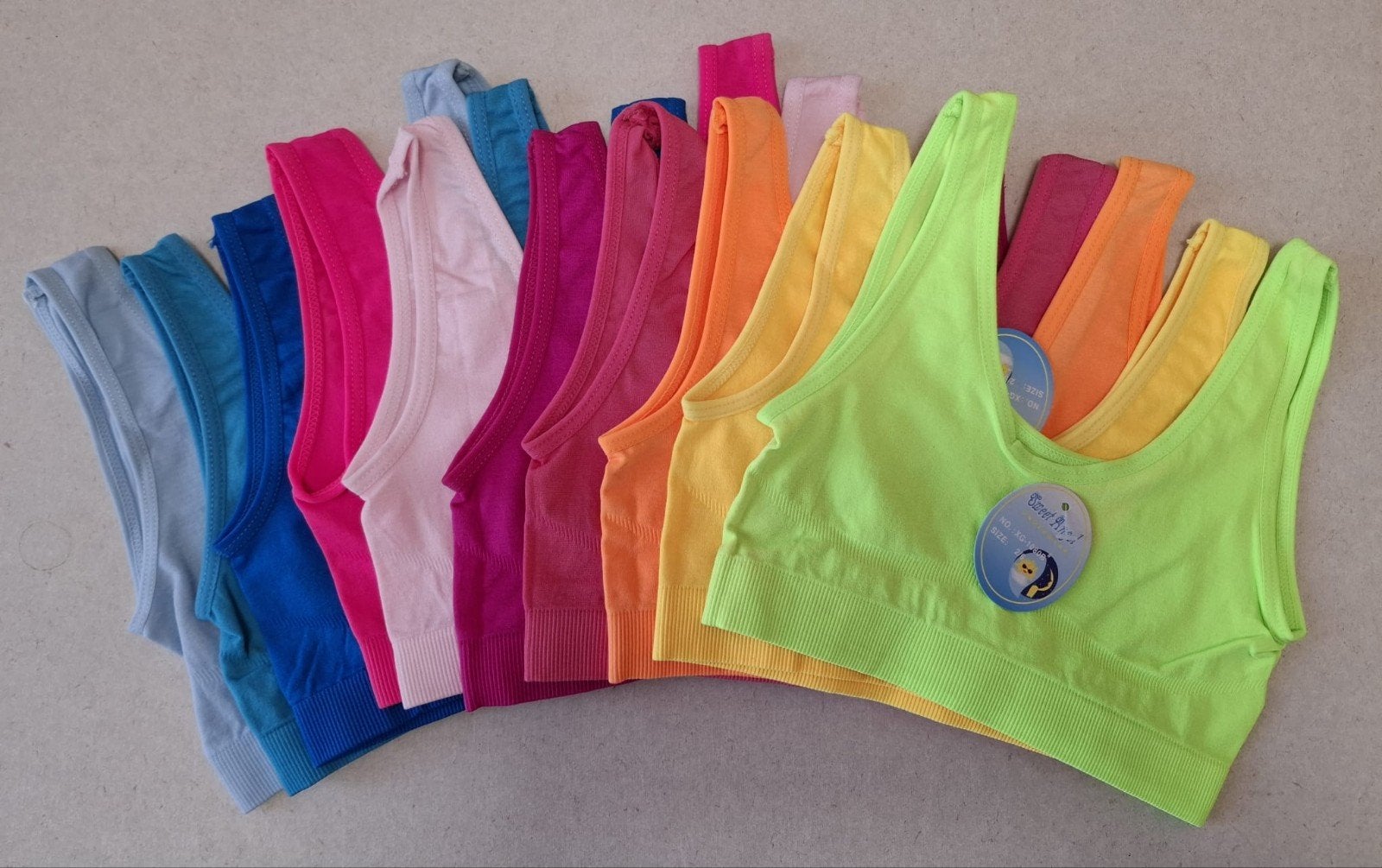 Partij microfiber kinder bh topjes 48 stuks € 0,40 p.st., ., Ophalen of Verzenden, BH, .